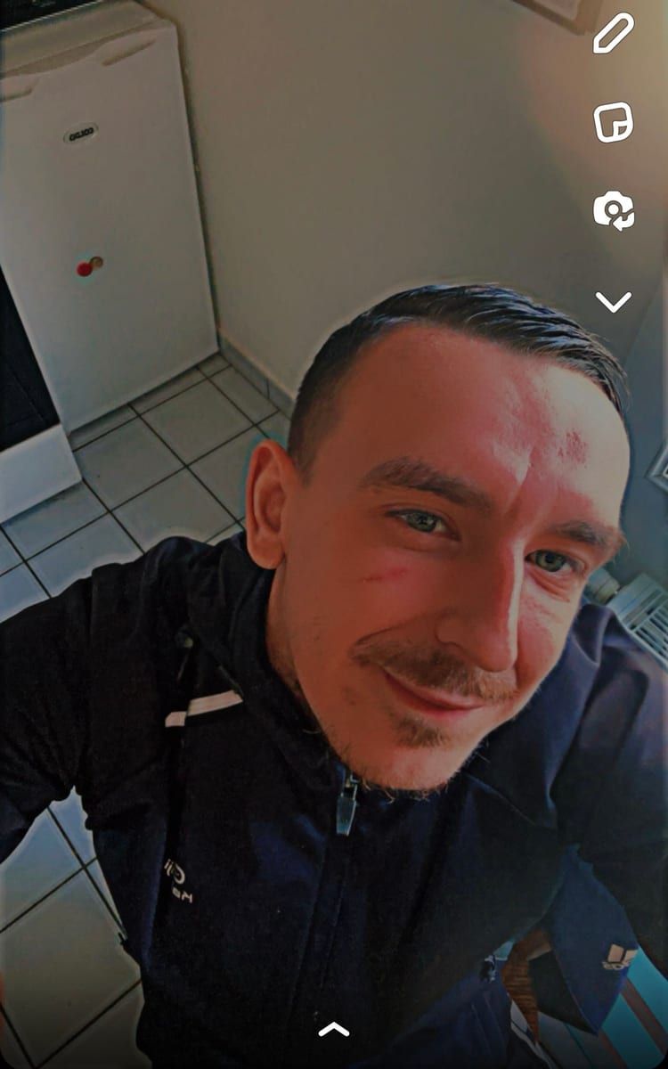 Profil de Nikita, 44 ans, Rencontre gay à Zullwil (Soleure)