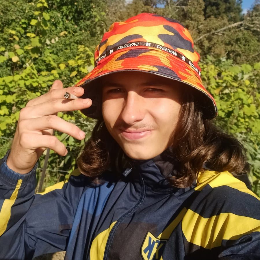 Profil de Faress, 43 ans, Rencontre gay à Lodrino (Tessin)