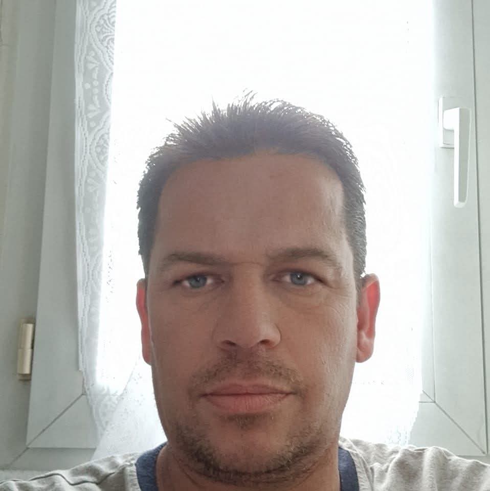 Profil de Tanael, 38 ans, Rencontre gay à Widen (Argovie)