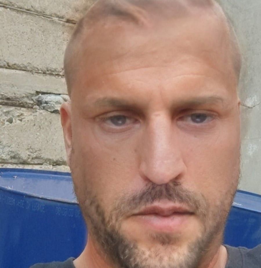 Profil de Anges, 42 ans, Rencontre gay à Neerach (Zurich)