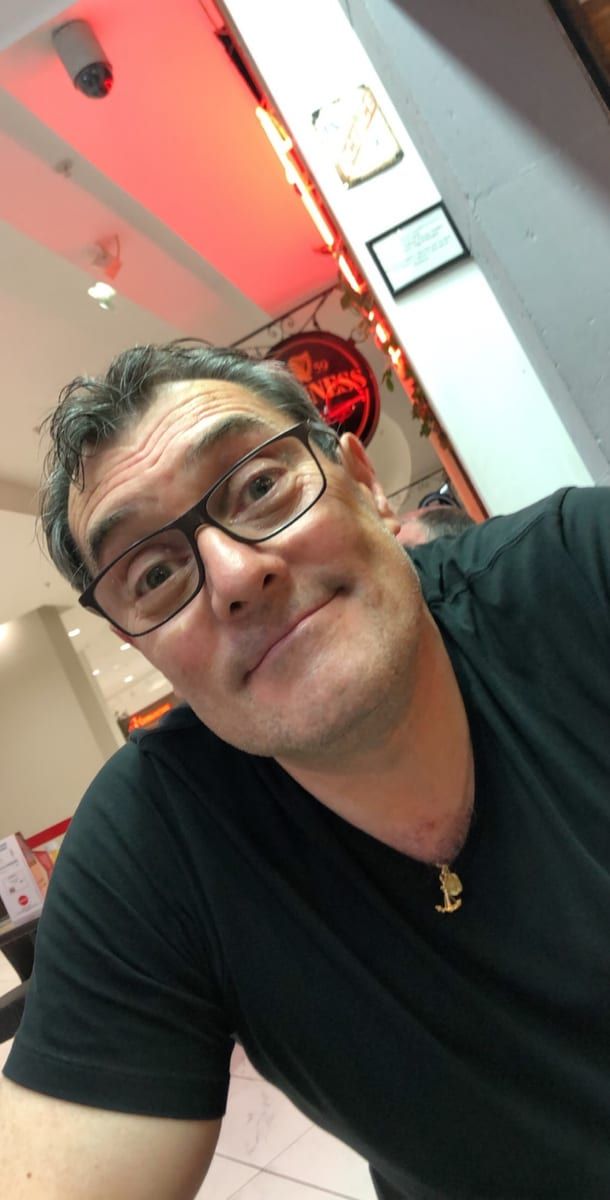 Profil de Soleiman, 23 ans, Rencontre gay à Vallon (Fribourg)