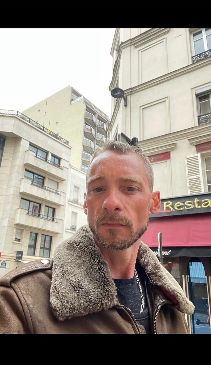 Profil de Aladin, 22 ans, Rencontre gay à Châtillon FR (Fribourg)