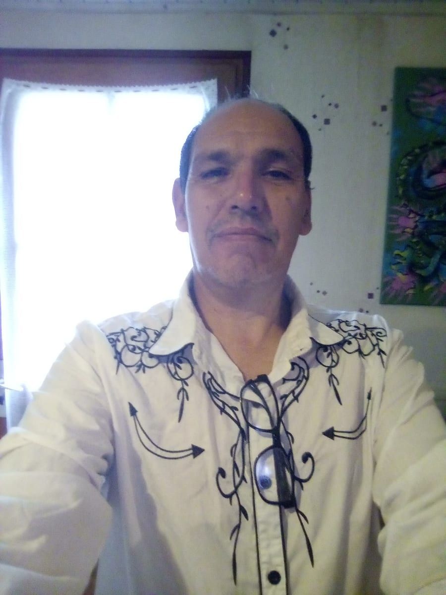 Profil de Lonni, 33 ans, Rencontre gay à Lavorgo (Tessin)