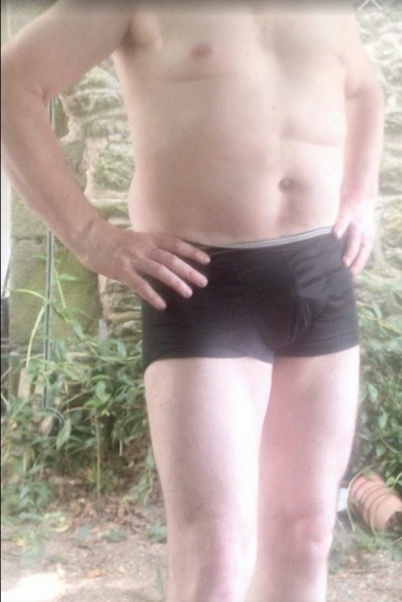 Profil de Muhamed, 27 ans, Rencontre gay à Sugiez (Fribourg)