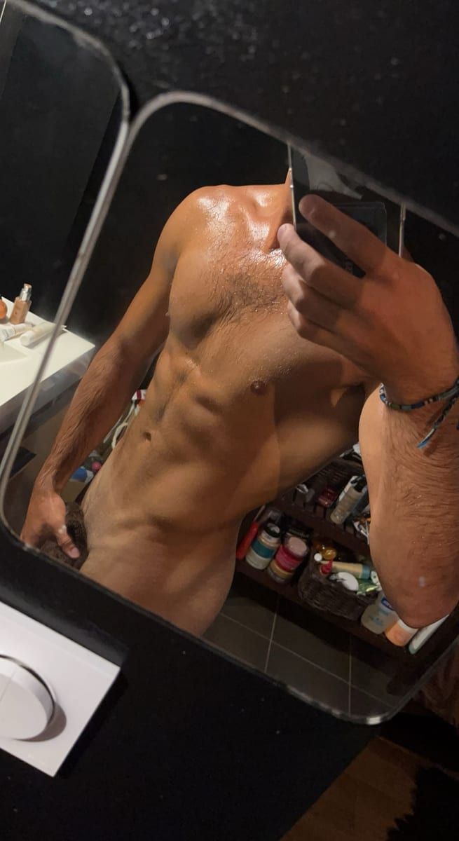 Profil de Welid, 39 ans, Rencontre gay à Diesbach GL (Glaris)