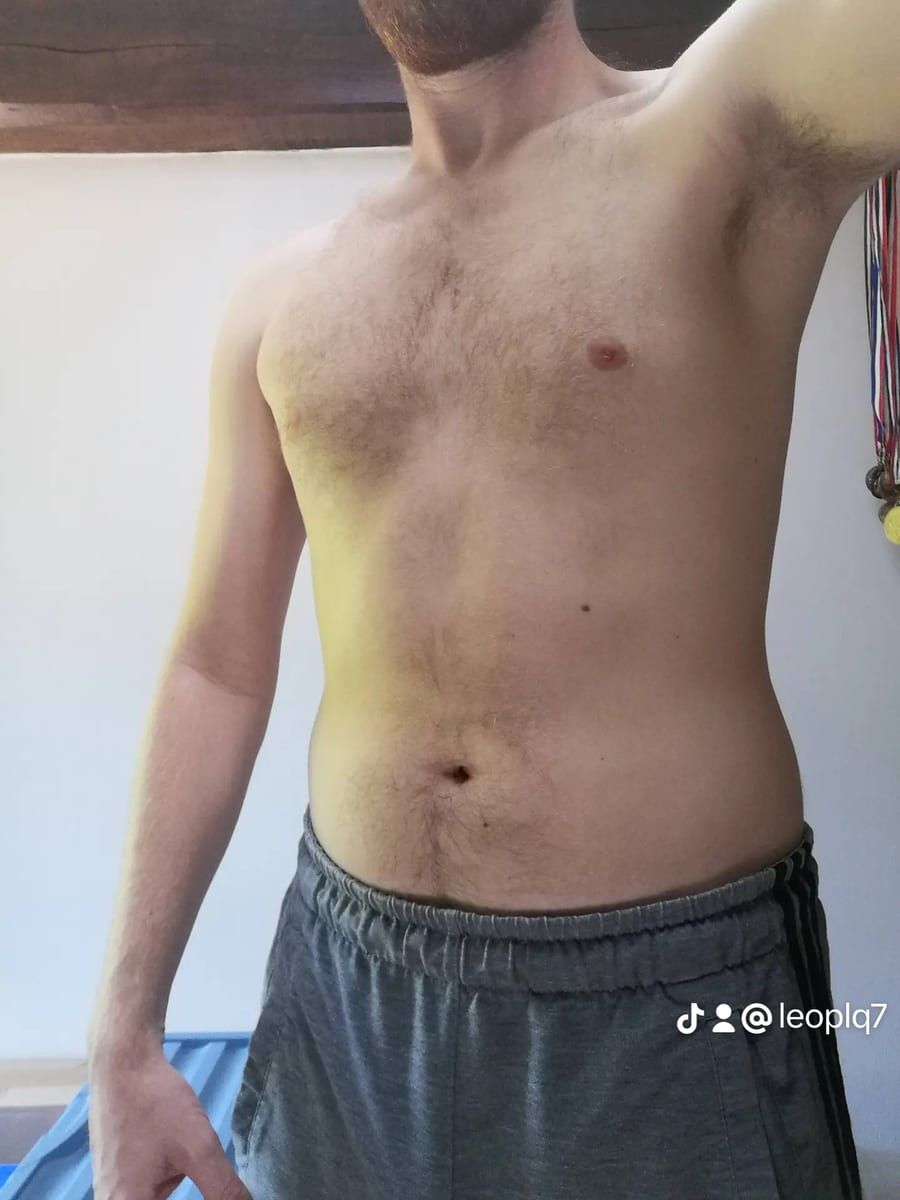 Profil de Paul-victor, 22 ans, Rencontre gay à Zofingue (Argovie)