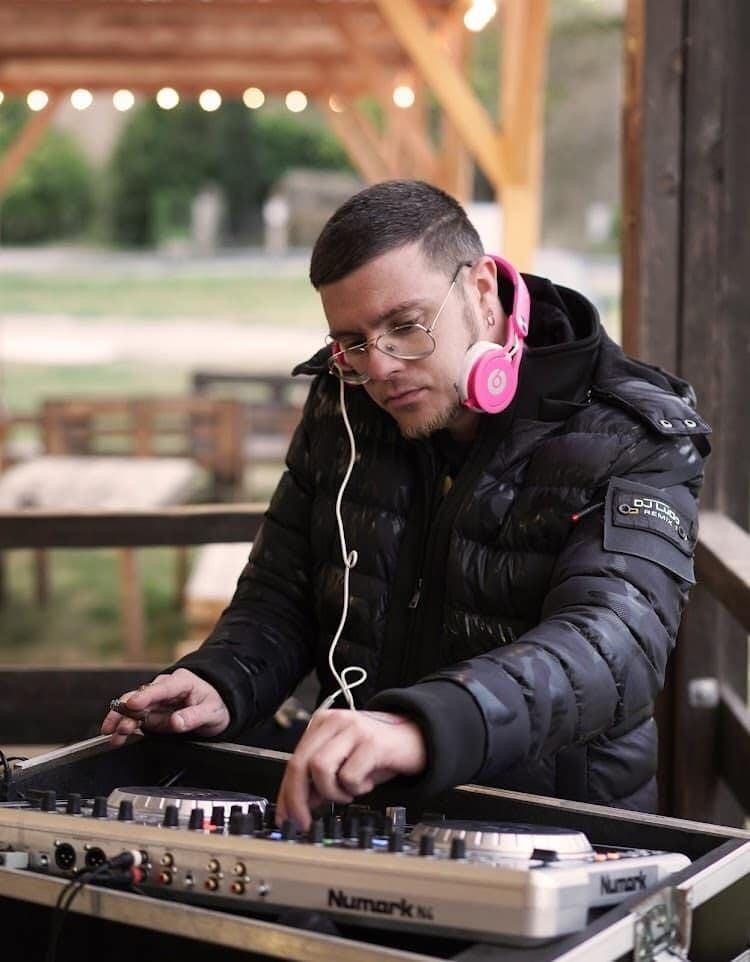 Profil de Rayane, 29 ans, Rencontre gay à Vétroz (Valais)