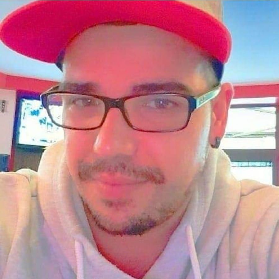 Profil de Petar, 40 ans, Rencontre gay à Cauco (Grisons)