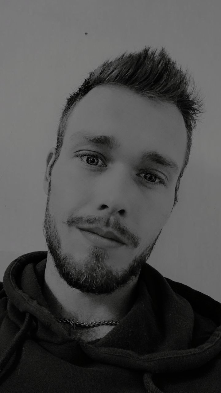 Profil de Kris, 44 ans, Rencontre gay à Orsières (Valais)