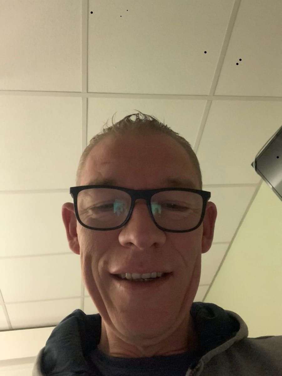 Profil de Jonny, 35 ans, Rencontre gay à Barmelweid (Soleure)